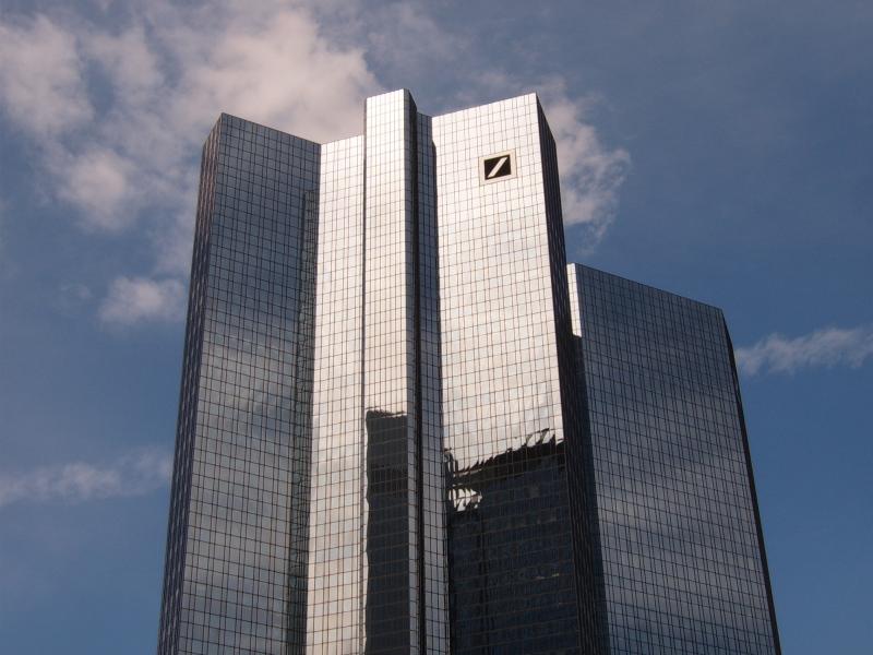 Frankfurt_Deutsche_Bank.jpg